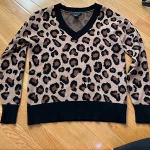 Tahari Adult XS beautiful sweater
